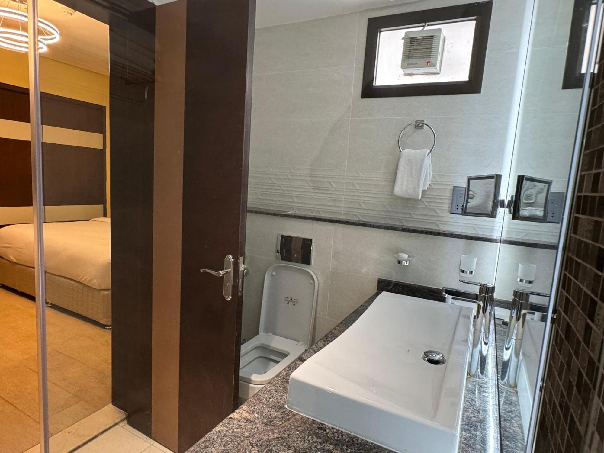 Imperial Plaza Hotel & Resort Juba Ngoại thất bức ảnh